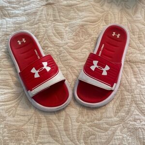 Under Armour youth size 5 sandal red white summer
